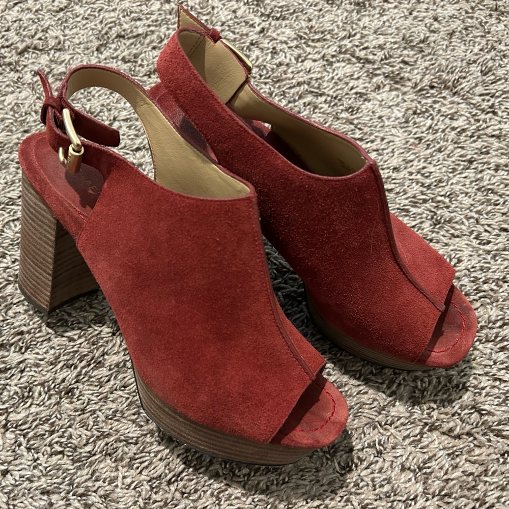 Michael Kors Leather Suede Heels size 8